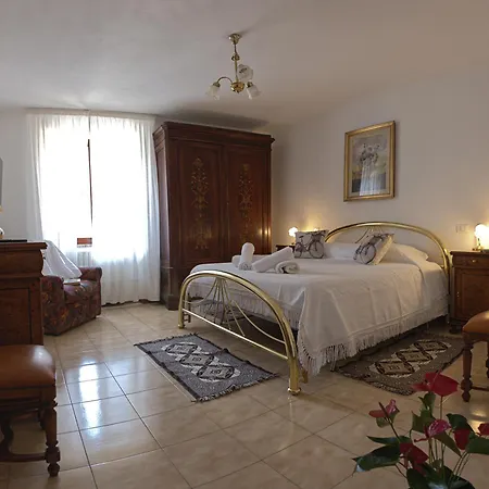 Quarto em Acomodações Particulares E Pera *