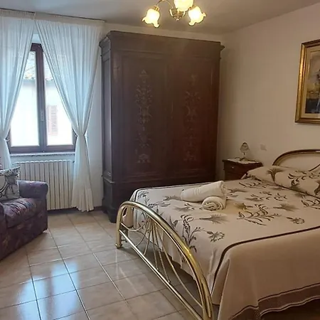 E Pera Quarto em Acomodações Particulares *